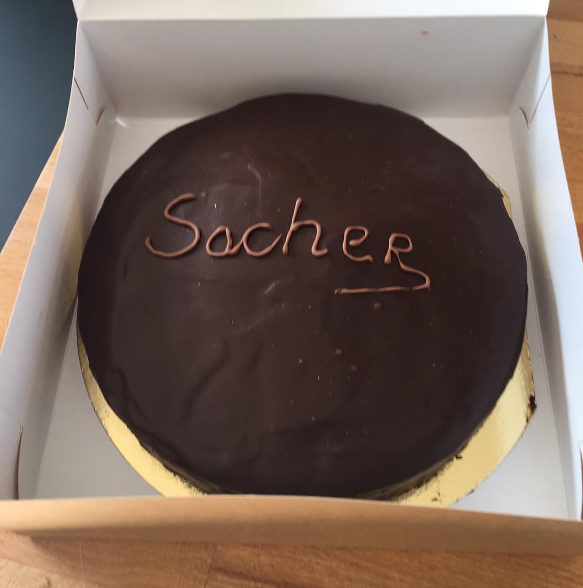 Sachertorte Rudi Bakt H T Adres In Den Haag Voor De Lekkerste